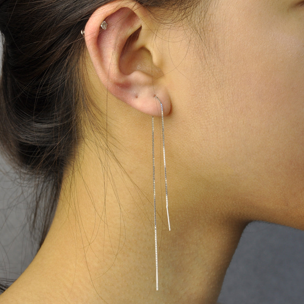 Minimalist threaders earring in Sterling Silver