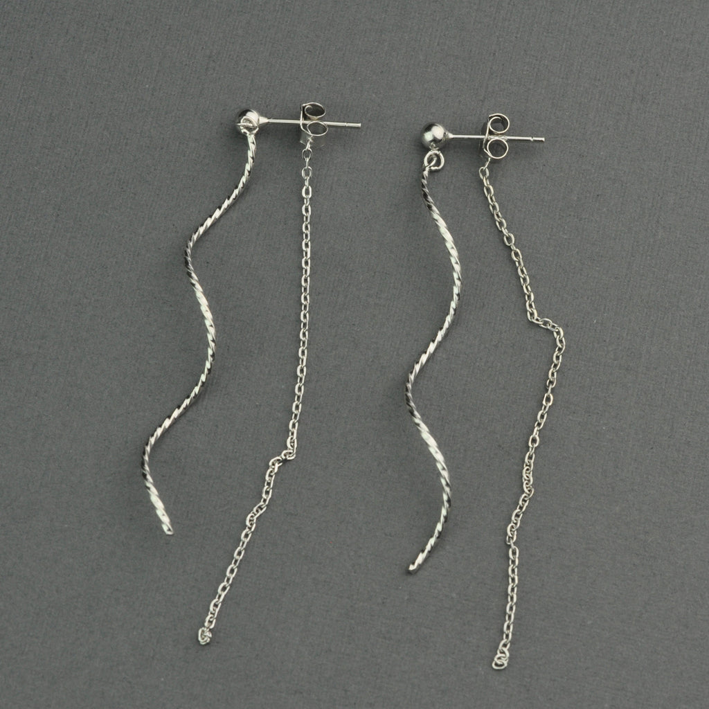 Long twisted threaders chain earring