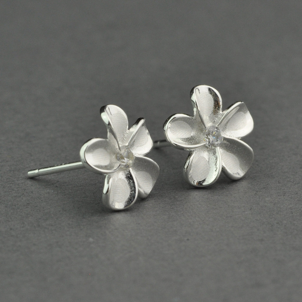 Plum blossom stud