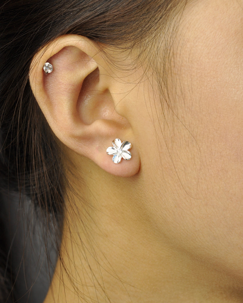 Plum blossom stud