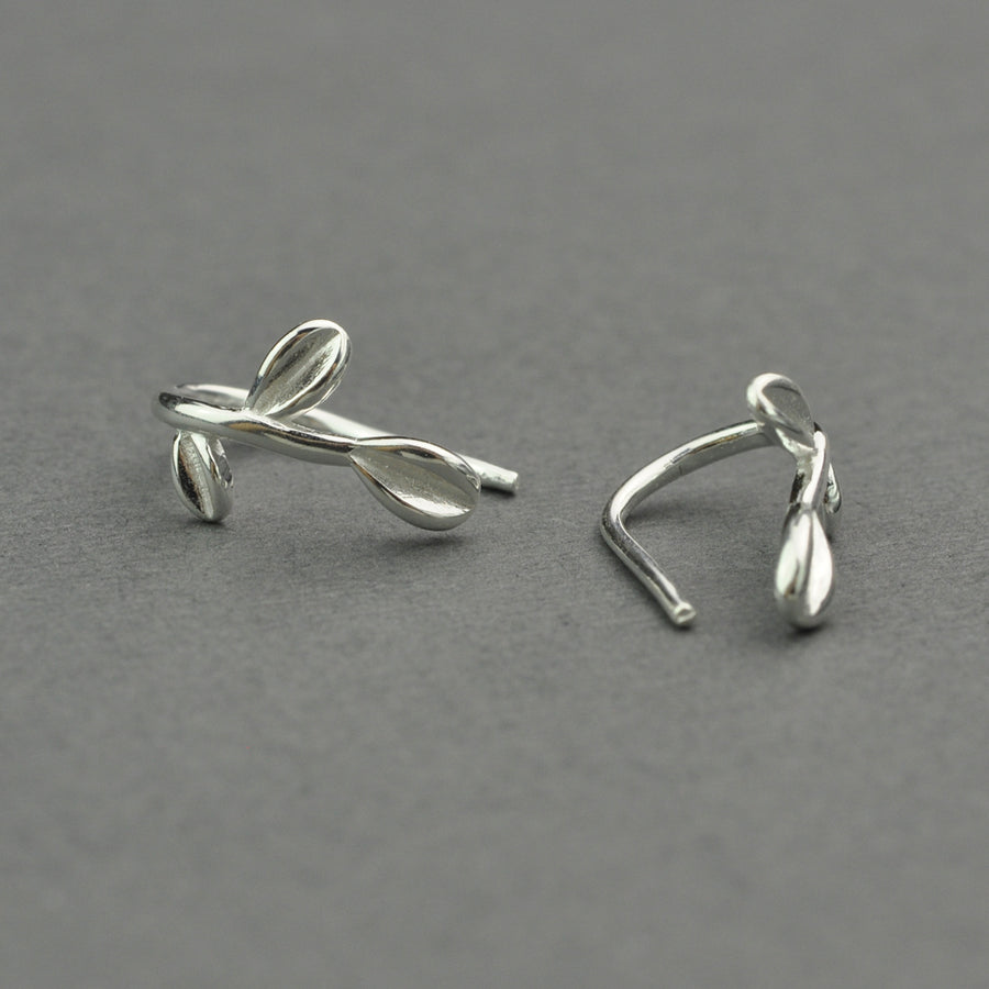 Leaves stud earring
