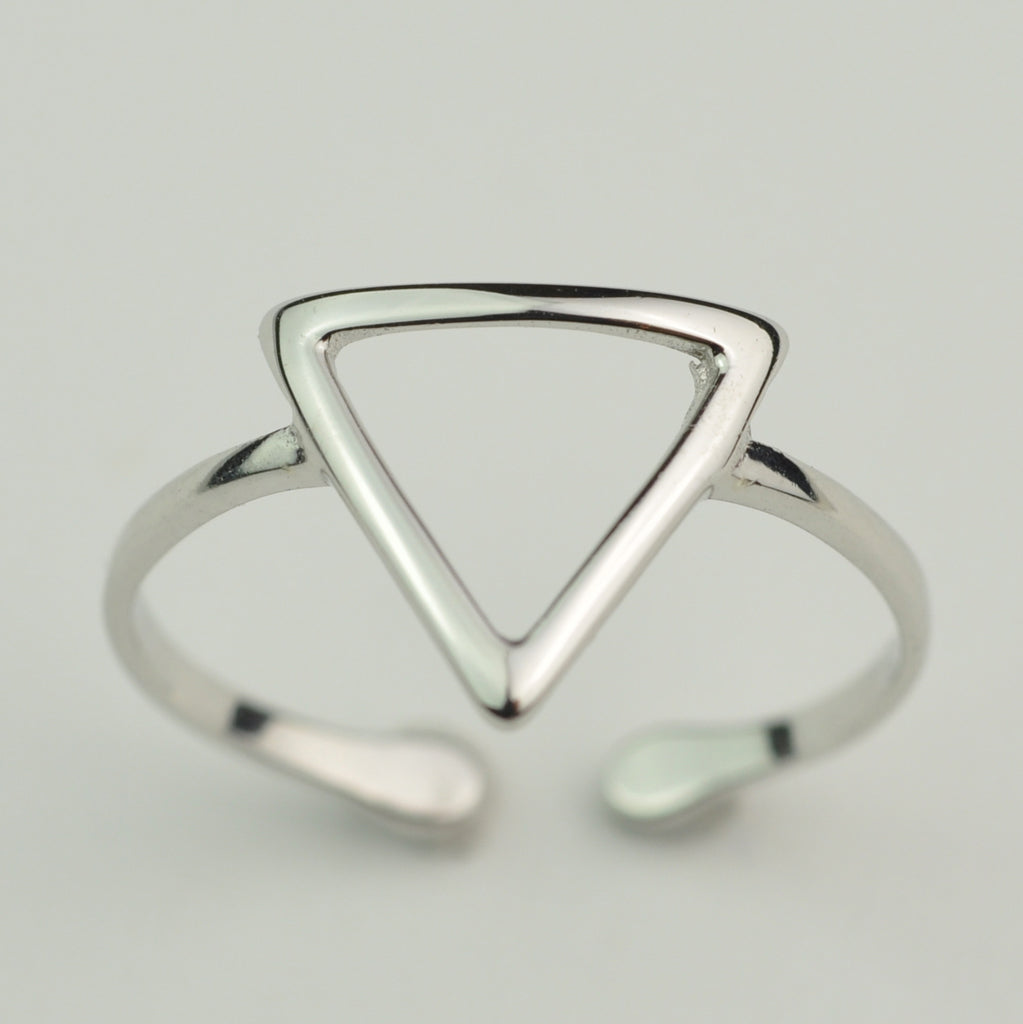 Triangle ring