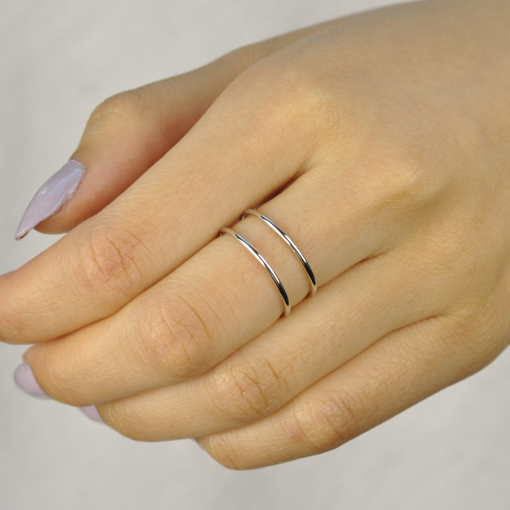 Minimalist 2 lines ring