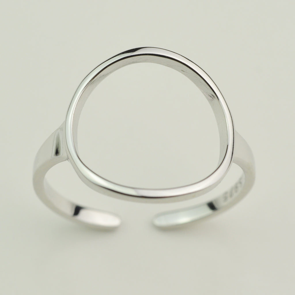 Geometrical circle ring