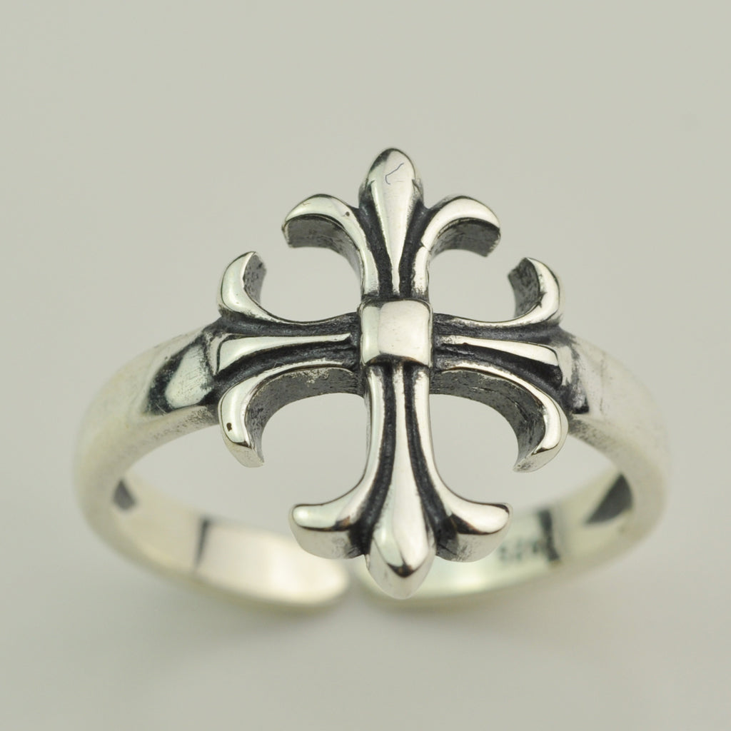 Fleur de lis cross ring