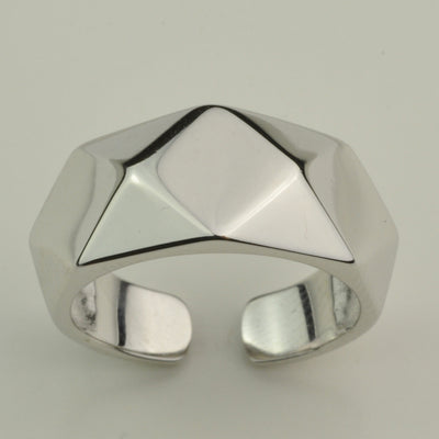 Multi-faceted sterling ring