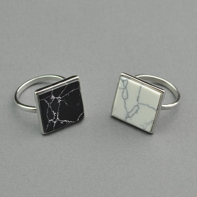 Square marble pattern ring