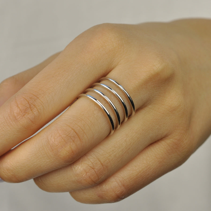 Minimalist 4 layered ring
