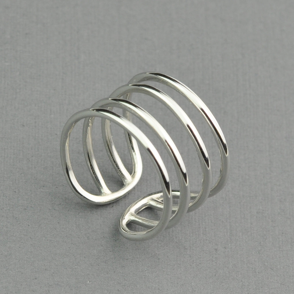 Minimalist 4 layered ring