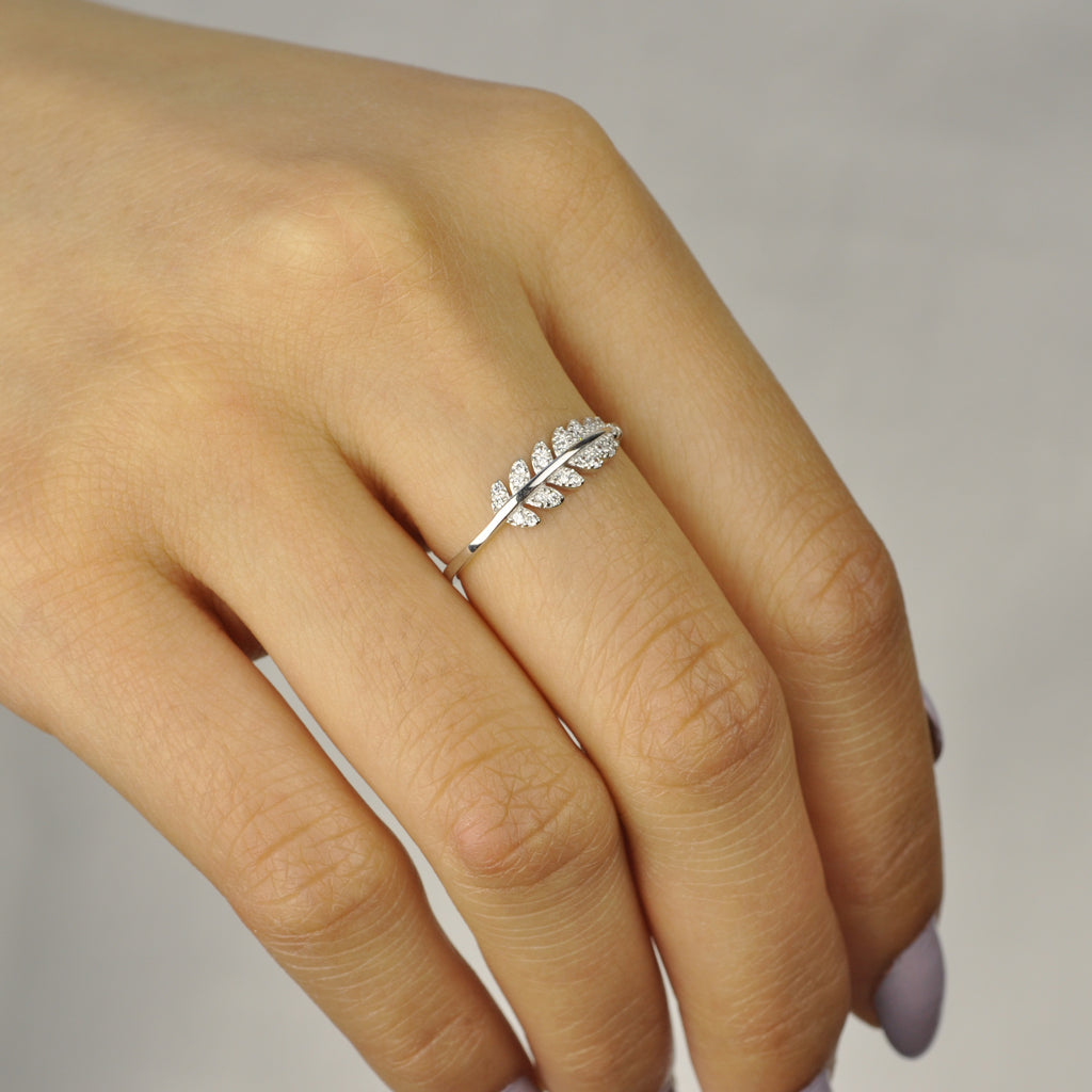 Pave CZ leaf ring