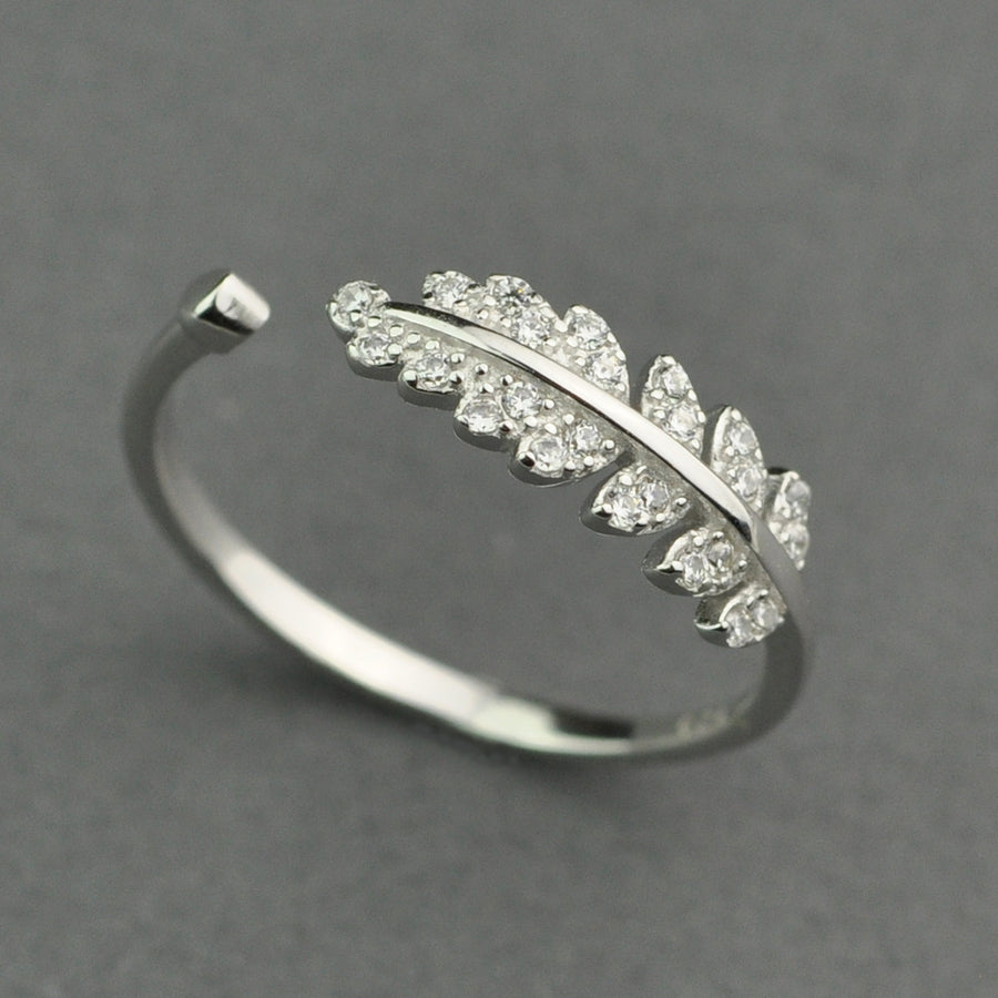 Pave CZ leaf ring