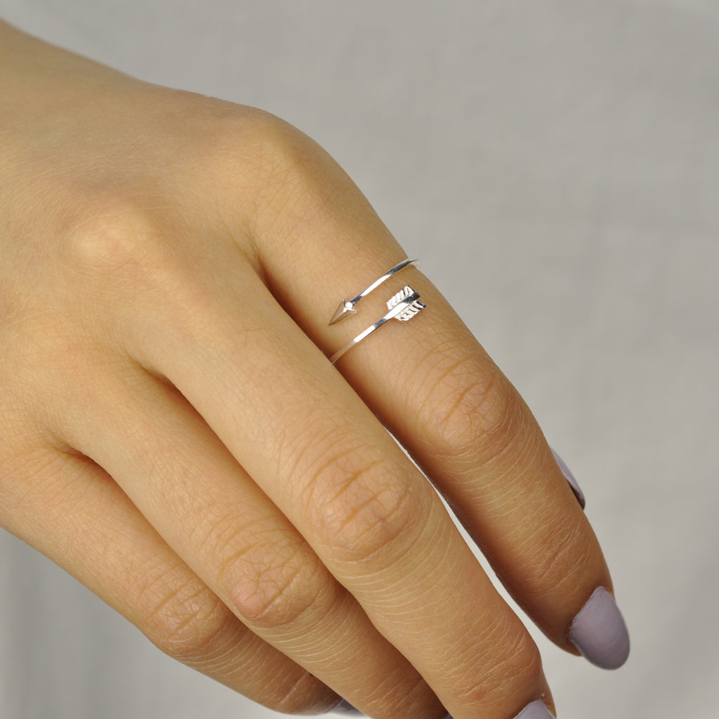 Simplistic love arrow ring