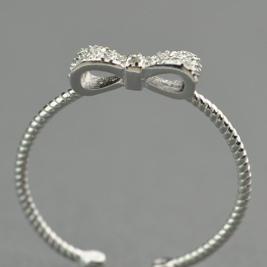 CZ bow ring