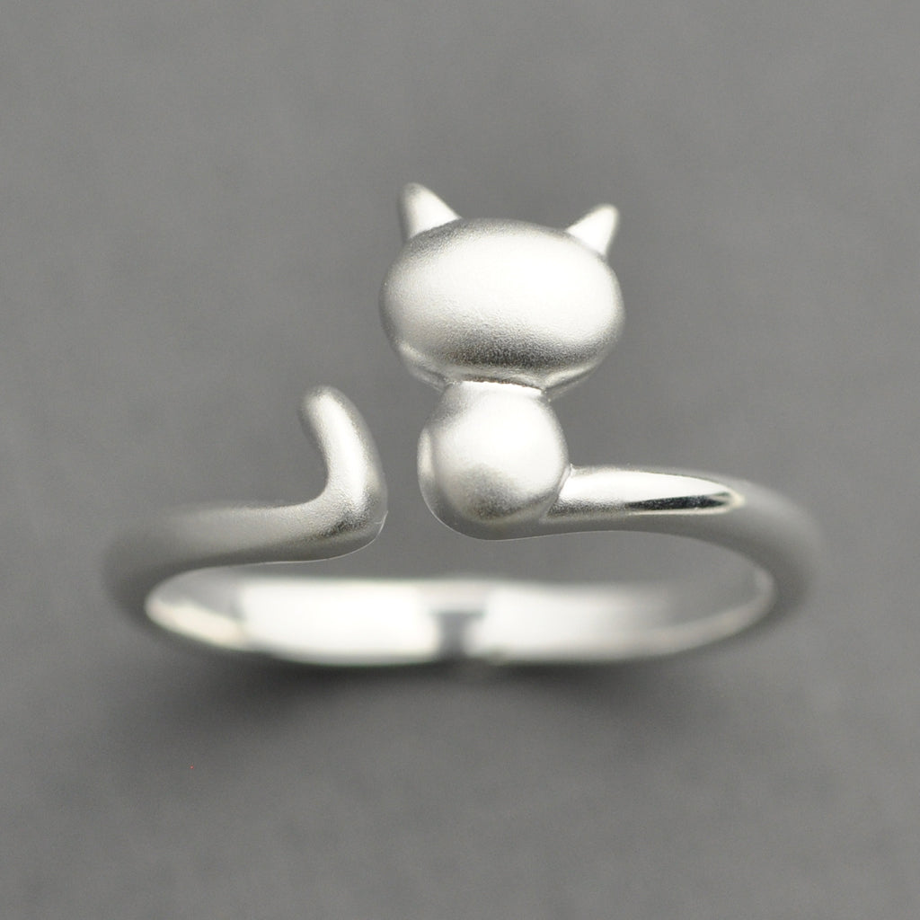 Satin cat facade ring